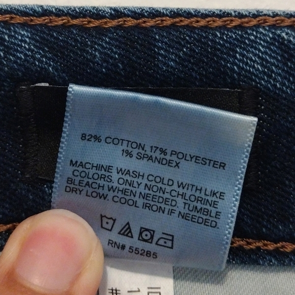 Express - 90's Ankle Boot Distressed Jeans - Picture 13 of 14